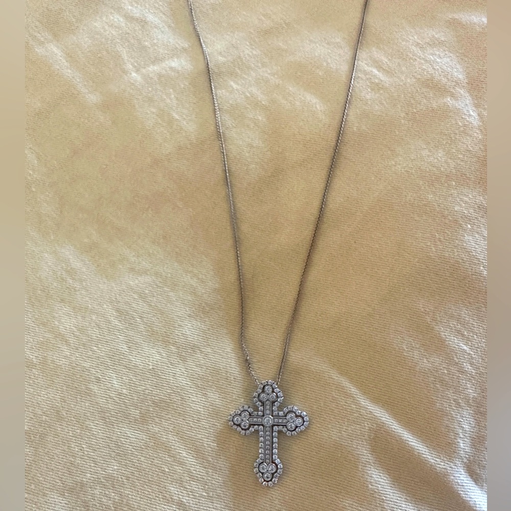 Simon G white gold & diamond cross.